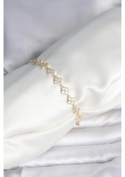 Zirkon Taşlı Pirinç Yonca Model Bileklik