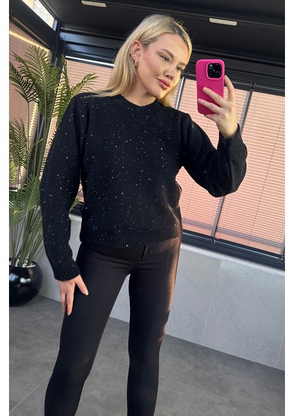 Siyah Simli Yumoş Kazak indirimleri