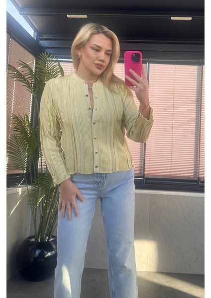 Simli Ince Dokuma Detaylı Sarı Triko Hırka fırsatları