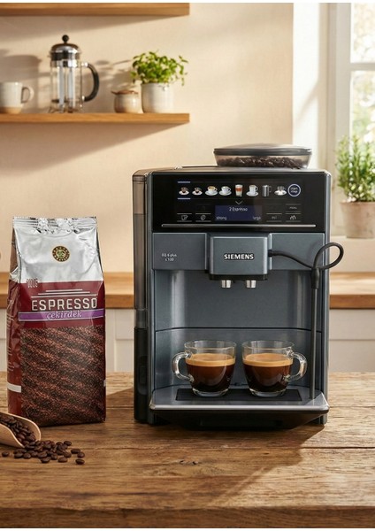 Latte Macchiato, Cappuccino, Caffe Latte, Espresso Macchiato Eq6 Plus Tam Otomatik Kahve Makinesi - Seramik Öğütücü - Onetouch - +2kg Kahve