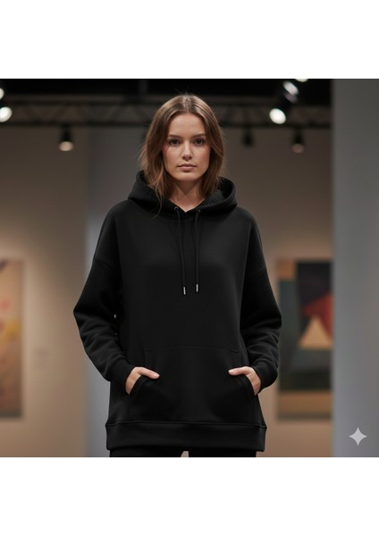 Kadın Organik Pamuklu Içi Polarlı Yumuşacık Relaxed Kanguru Cepli Kapüşonlu Sweatshirt