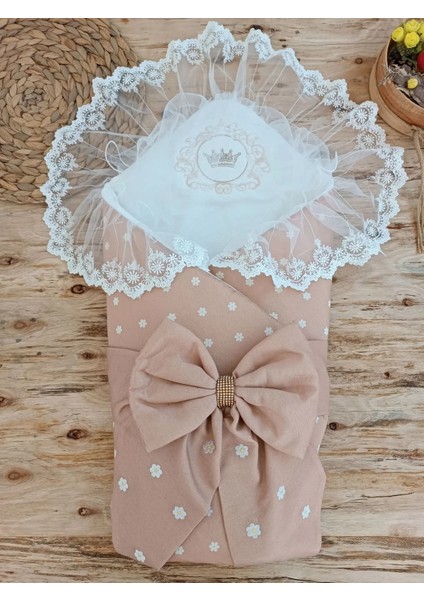 Yenidoğan Papatya Desenli Trilüks Unisex Kundak Bebek Battaniyesi Kahverengi
