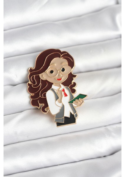 Erb Öğretmen Figür Broş