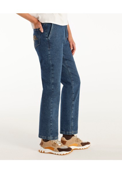Nakış Detaylı Yüksek Bel Denim Pantolon modelleri
