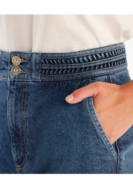 Nakış Detaylı Yüksek Bel Denim Pantolon indirimleri