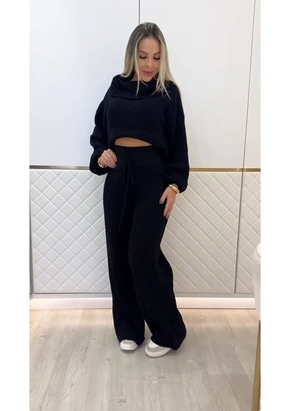 Kadın Uzun Kollu Balıkçı Yaka Kısa Triko Bluz ve Pantolon Ikili Takım