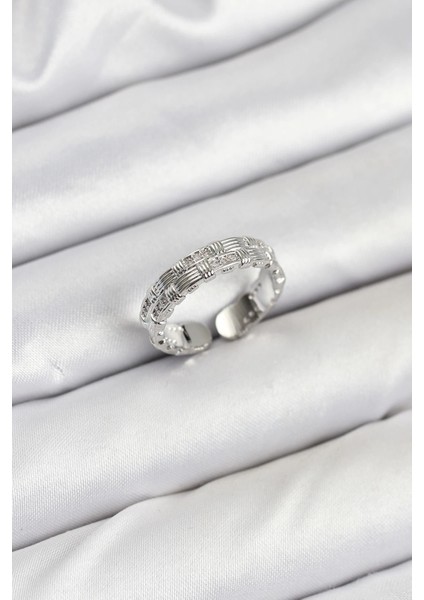 Pirinç Gümüş Renk Zirkon Taşlı Sırım Kadın Yüzük