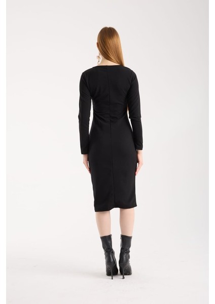 Kadın Bisiklet Yaka Uzun Kollu Deri ve Fermuar Detay Mini Yırtmaçlı Elbise