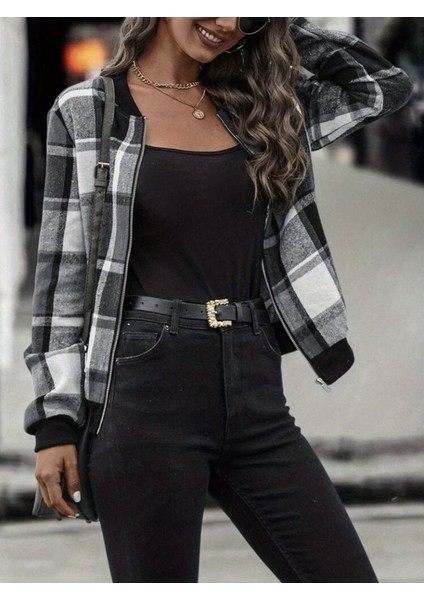 Kadın Uzun Kollu Önden Fermuarlı Ekose Desenli Ceket