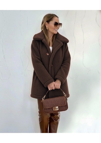 Kadın Uzun Kollu Yakalı Önden Düğmeli Welsoft Kaban modelleri