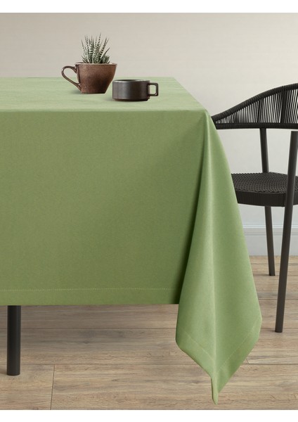 Kadife Dokulu Tatlı Yeşil Masa Örtüsü