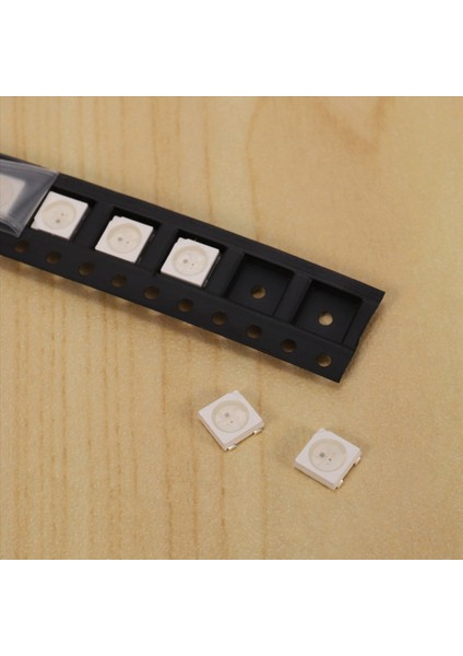 400PCS WS2812B Rgb LED Chıp 5050SMD Beyaz Pcb WS2812 Ayrı Ayrı Adreslenebilir Çip Pikselleri DC5V (Yurt Dışından) modelleri