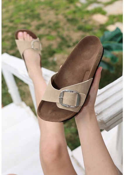 Sptrns Zooy Bej Nubuk Terlik (Numara: 37) fiyatları