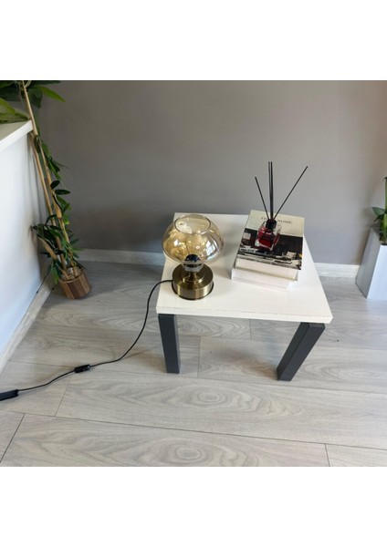 Melk Cam Bal Rengi Y Piramit Masa Lambası Dekoratif Masaüstü Aydınlatma Hol Abajur Başucu Lamba fırsatları