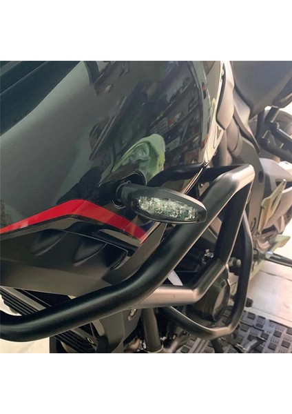 Motosiklet Aksesuarları LED Dönüş Sinyal Lambası Gösterge Işıkları Sinyal Lambaları Flaşörler Tiger 800/1200/900 Speed Triple 17-20 Için (Yurt Dışından) fiyatları