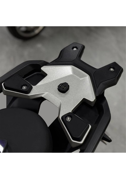 Bmw C400GT C400X 2025 Için Motosiklet Arka Bagaj Rafı USB Arayüzü (Yurt Dışından) fırsatları