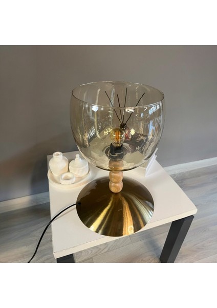 Dijon Cam Bal Rengi Üç Boncuk Masa Lambası Dekoratif Masaüstü Aydınlatma Yatak Odası Başucu Lamba fiyatları