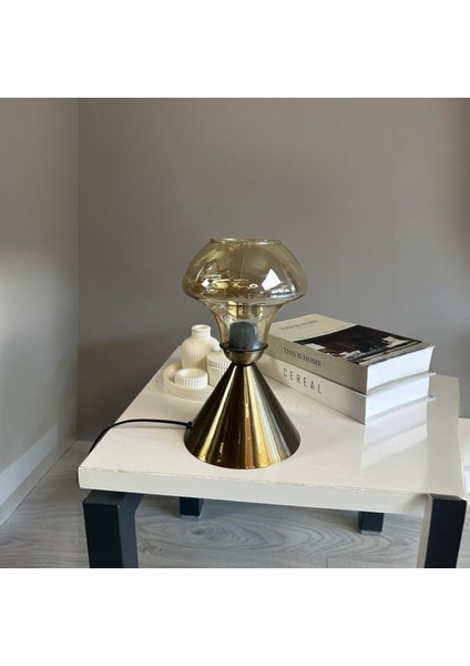 Melk Cam Bal Rengi Masa Lambası Dekoratif Masaüstü Aydınlatma Hol Abajur Yatak Odası Başucu Lamba