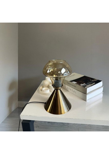 Melk Cam Bal Rengi Masa Lambası Dekoratif Masaüstü Aydınlatma Hol Abajur Yatak Odası Başucu Lamba fiyatları