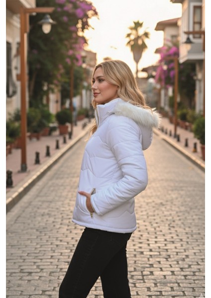 Günlük Kürklü Şişme Kadın Mont modelleri