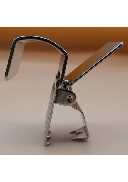 Profesyonel Halı Sergileme Klipsi – Halı Askı Klipsi fiyatları