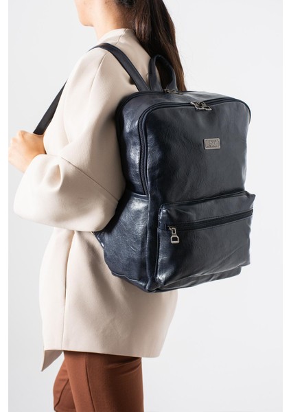 Suni Deri Yıkama Sırt çantası (Poliüretan) Lacivert MODEL:(571-14-16G)