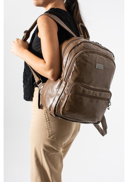 Suni Deri Yıkama Sırt çantası (Poliüretan) Vizon MODEL:(571-14-16H)