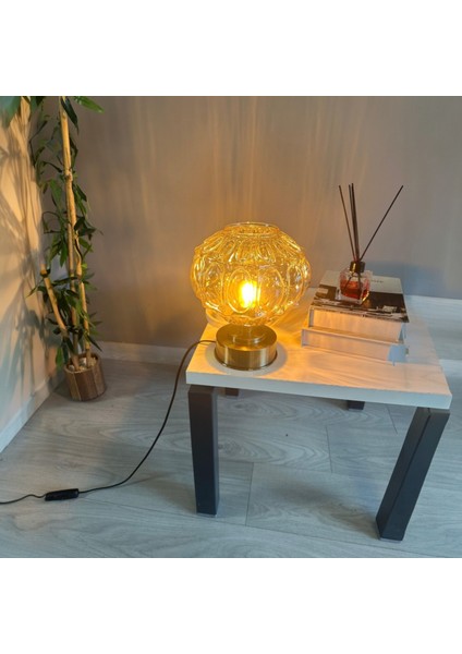Şila Cam Bal Rengi Y Piramit Masa Lambası Dekoratif Masaüstü Aydınlatma Hol Abajur Başucu Lamba fırsatları