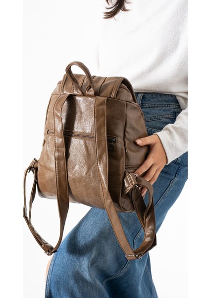 Suni Deri Yıkama Sırt çantası (Poliüretan) Vizon MODEL:(571-14-16J) fiyatları