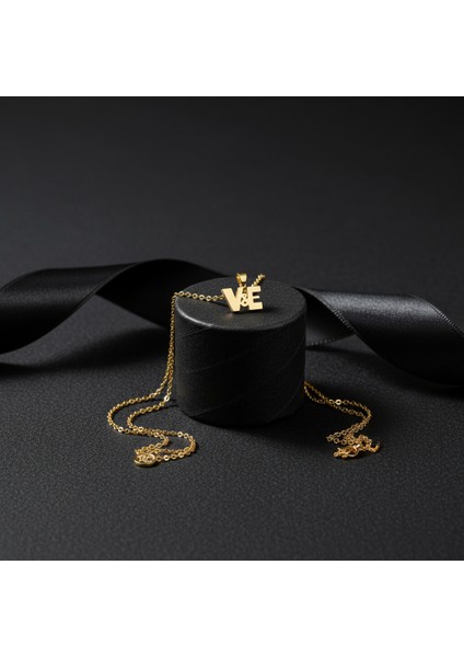 14 Ayar Altın Kolye Ucu E&v GM11348 1 gr modelleri