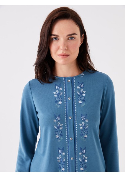 Yeni Sezon Bisiklet Yaka Nakışlı Uzun Kollu Kadın Bluz modelleri