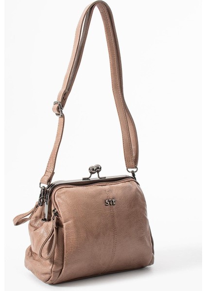 Yıkama Deri Klipsli Fermuarlı 3 Bölmeli Burslu Omuz Çantası Vizon MODEL:(571-13T) modelleri