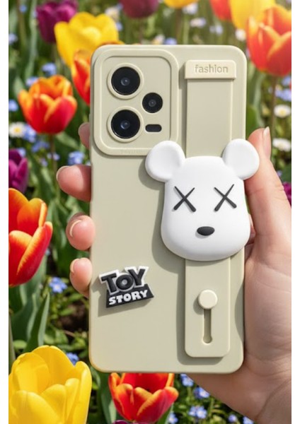 Redmi Note 12 Pro 5g Uyumlu Kılıf Bej Renk 3D Figürlü Darbe Emici Yumuşak Silikon Kapak