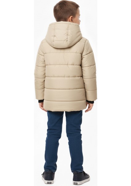 İçi Kürklü Su ve Rüzgar Geçirmez Erkek Çocuk Mont