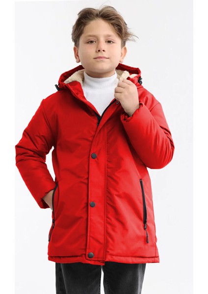 İçi Kürklü Su ve Rüzgar Geçirmez Erkek Çocuk Mont