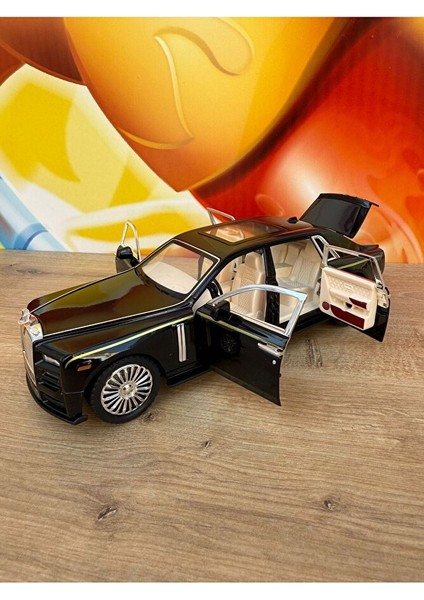 1:24 Çek Bırak Işıklı ve Sesli Metal Rolls Royce Diecast Model Araba Siyah 23CM indirimleri