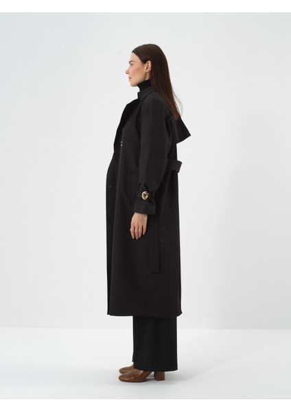 Kadın Siyah Formunu Koruyan Regular Fit Trençkot modelleri