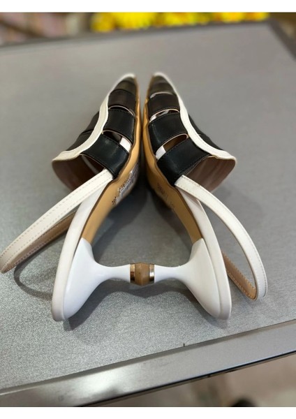 Siyah Beyaz Deri Slingback Topuklu Ayakkabı modelleri