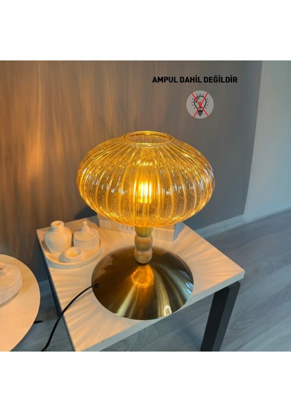 Elegant Cam Bal Rengi Üç Boncuk Masa Lambası Dekoratif Masaüstü Aydınlatma Yatak Odası Başucu Lamba fiyatları