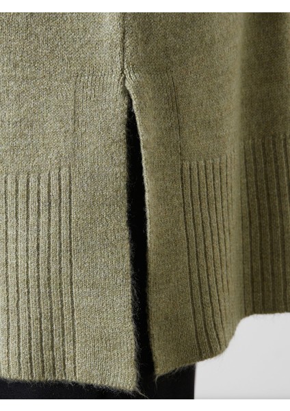 Yeni Sezon Dik Yaka Oversize Kadın Triko Tunik modelleri