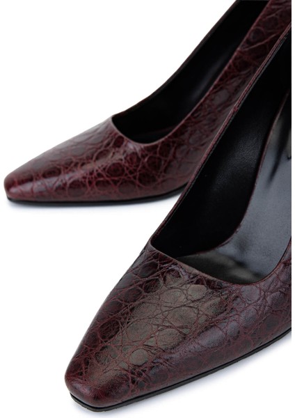 Kadın Bordo Rugan Topuklu Ayakkabı 1138 5147 Bn Ayk SK25-26 Bordo Fsly fırsatları