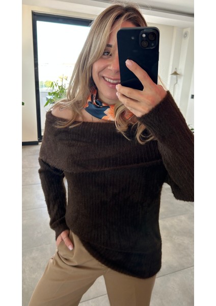 Kahverengi Premium Kazak fiyatları