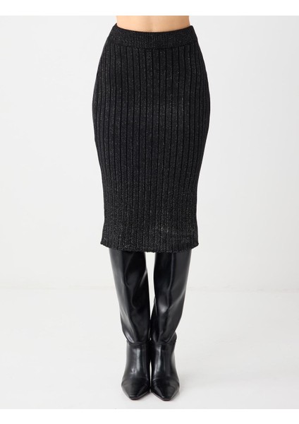 Siyah Normal Bel Pamuklu Midi Triko Etek