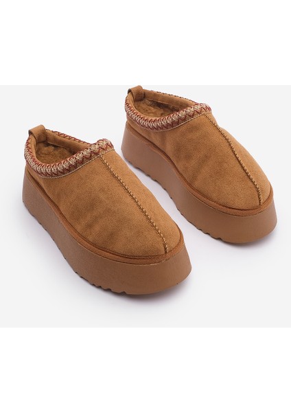 Kadın İçi Kürklü Kalın Taban Önü Kapalı Günlük Kışlık Terlik Furenta Taba Süet indirimleri