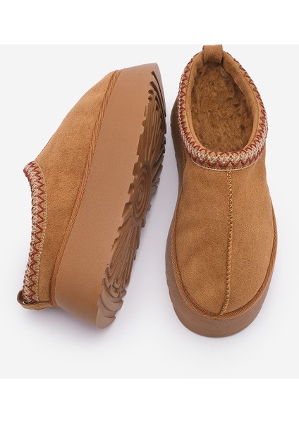 Kadın İçi Kürklü Kalın Taban Önü Kapalı Günlük Kışlık Terlik Furenta Taba Süet