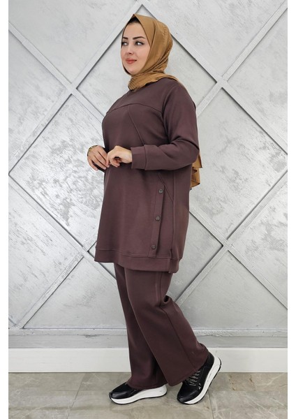 Kadın Çıt Çıt Detaylı Tesettür Takım