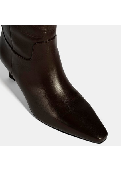 Kadın Kahve Topuklu Deri Çizme