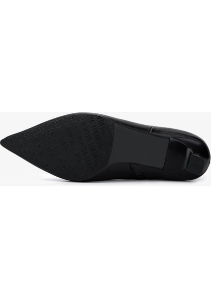 Kadın Hakiki Deri Siyah Deri Klasik Bot 1135 0602 Bn Bot SK25-26 Sıyah Derı indirimleri