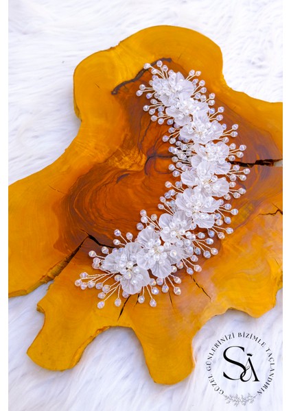 Ikristal Işlemeli Şık ve Zarif Saç Aksesuarı fiyatları