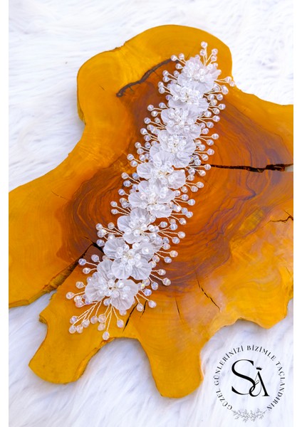 Ikristal Işlemeli Şık ve Zarif Saç Aksesuarı modelleri